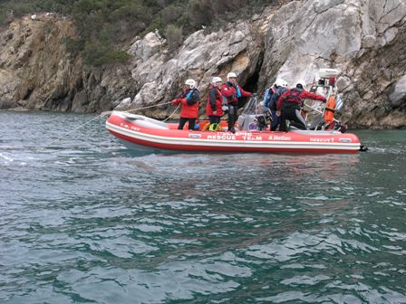  Εκπαίδευση προσέγγισης απόκρημνων ακτών.