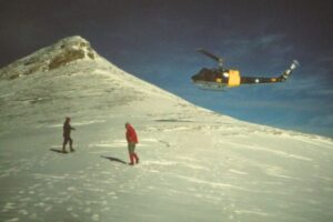 ΤΡΑΓΩΔΙΑ 1976