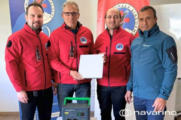 Χορηγία Navarino στην Ελληνική Ομάδα Διάσωσης με Starlink Mini